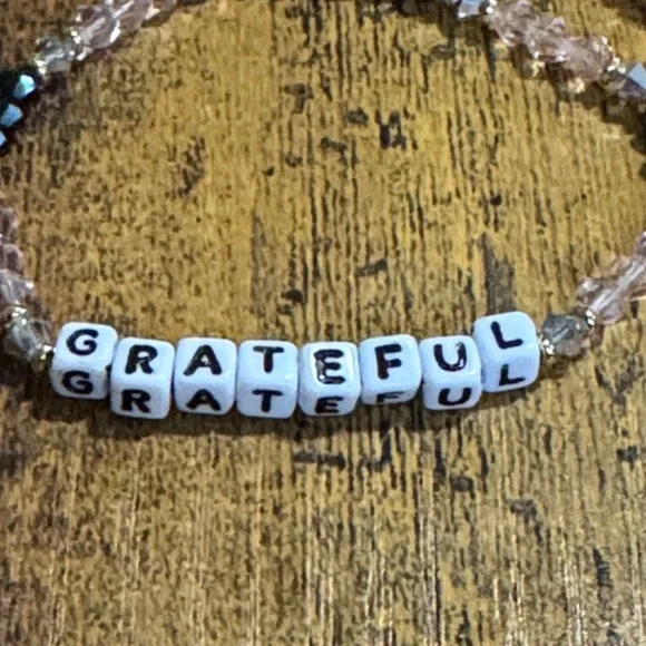 Little words project Beaded Inspirational Bracelets -grateful keep going - Picture 6 of 7